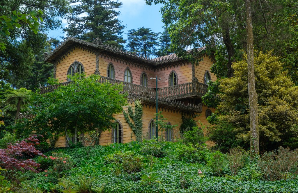 Chalet of the Countess of Edla: A Stunning 19th Century Palace in Pena&nbsp;Park